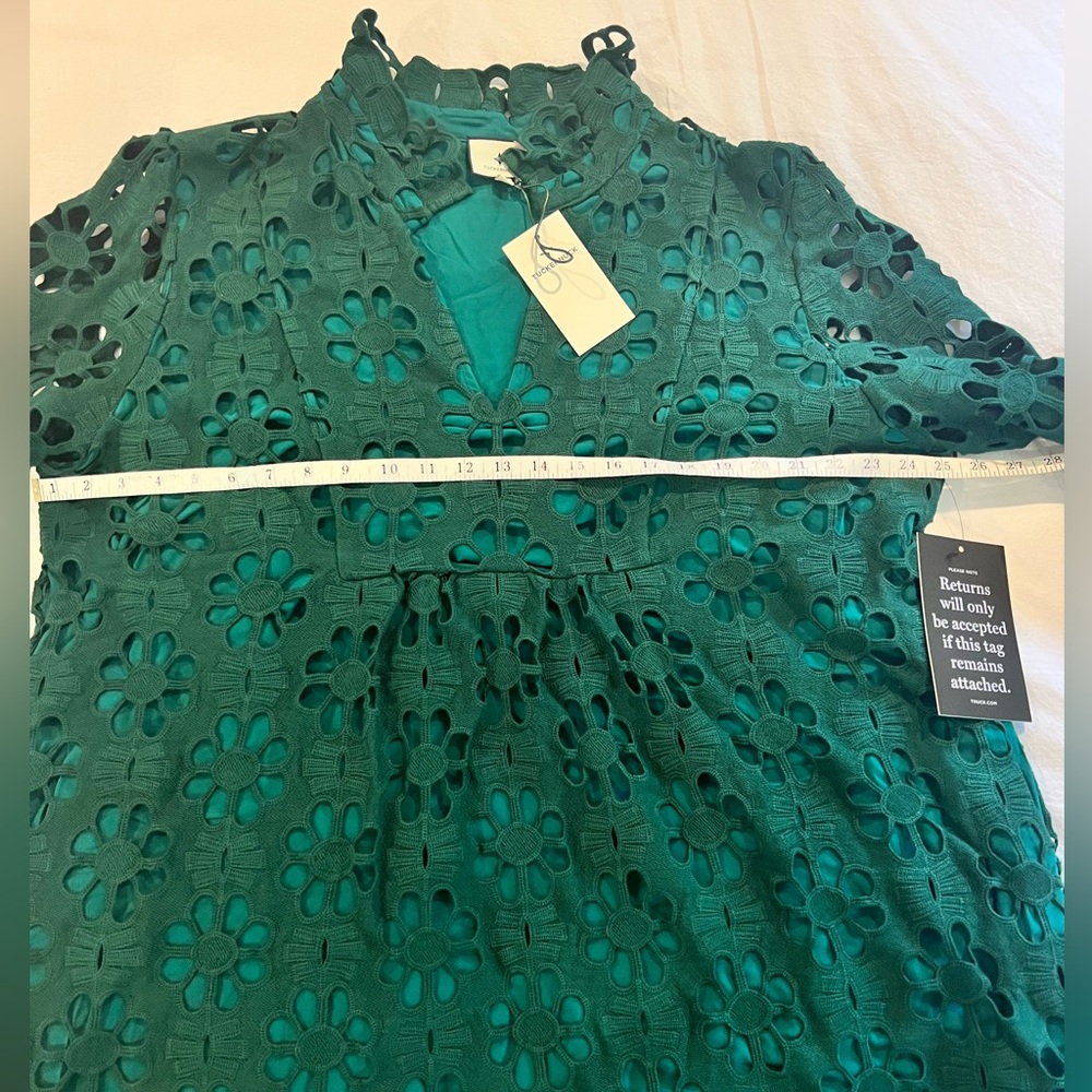 Tuckernuck Green Lace Palmerston Dress NWT - Picture 6 of 11